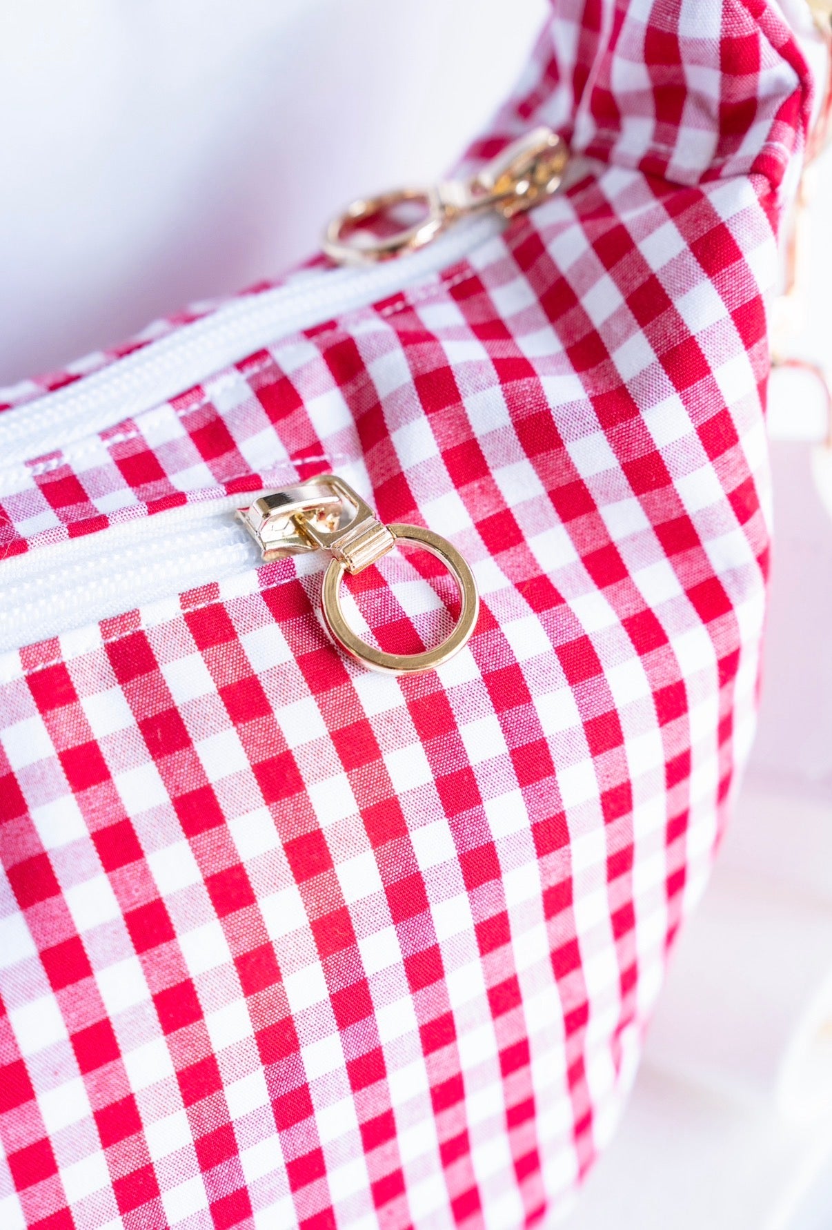 Sac demi lune Vichy rouge
